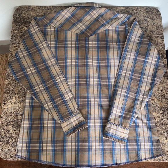 Vintage Wrangler Western Tan Embroidered Long Sleeve Blue Snap Button Shirt Sz L - Picture 10 of 16